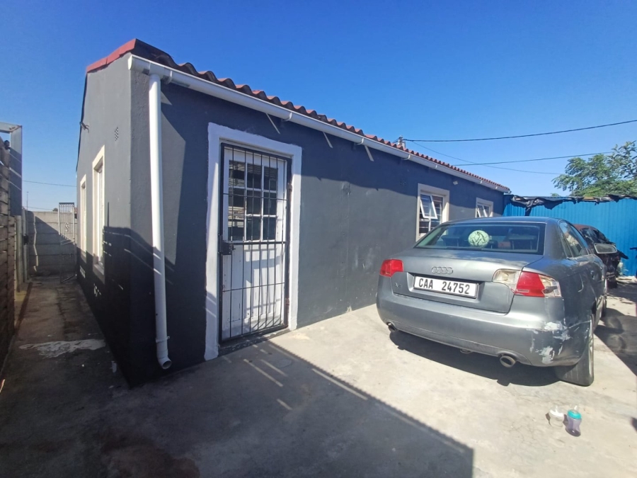 3 Bedroom Property for Sale in Fairdale Western Cape